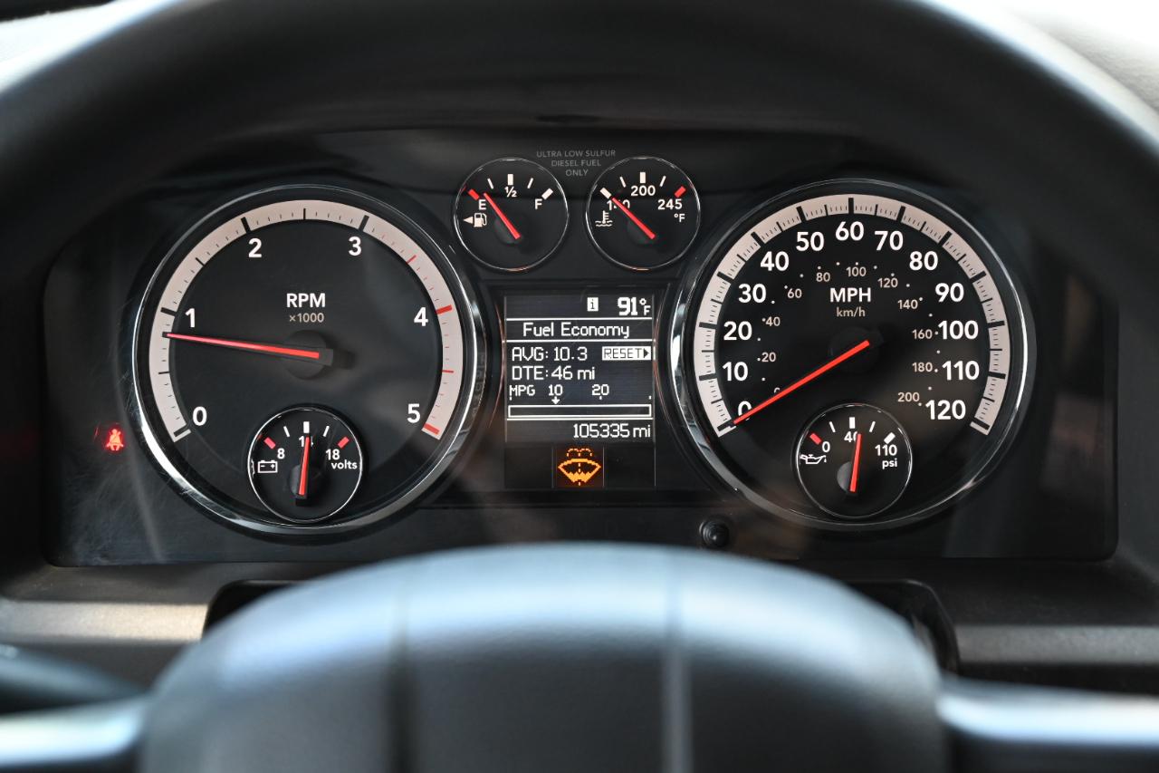 RAM 2500 ST Crew Cab SWB 4WD 2012