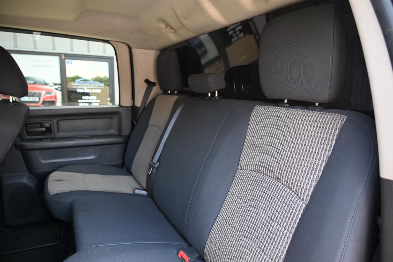 RAM 2500 ST Crew Cab SWB 4WD 2012