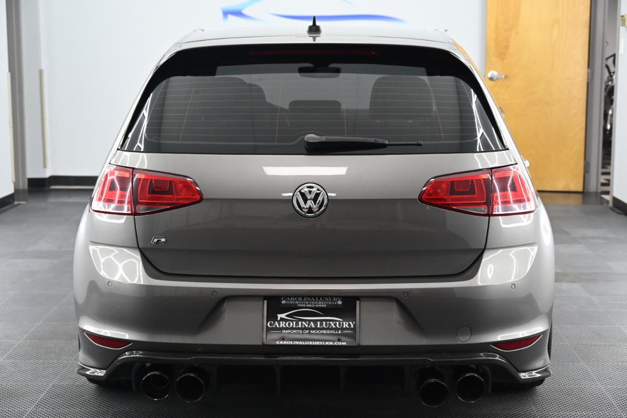 Volkswagen Golf R 2.0T Manual w/DCC/Nav 2017