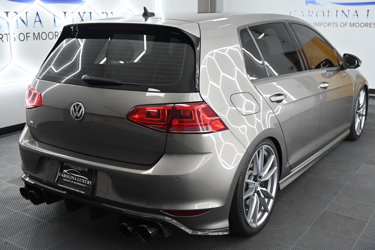 Volkswagen Golf R 2.0T Manual w/DCC/Nav 2017