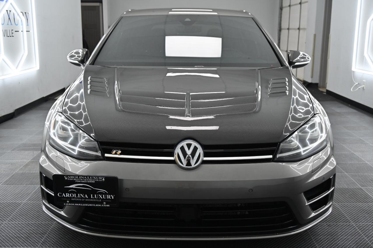 Volkswagen Golf R 2.0T Manual w/DCC/Nav 2017