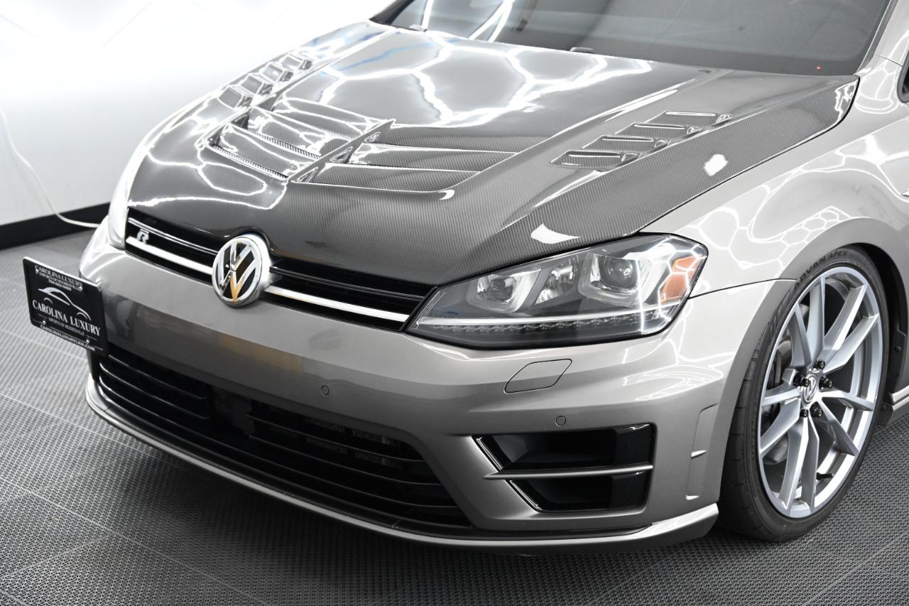 Volkswagen Golf R 2.0T Manual w/DCC/Nav 2017