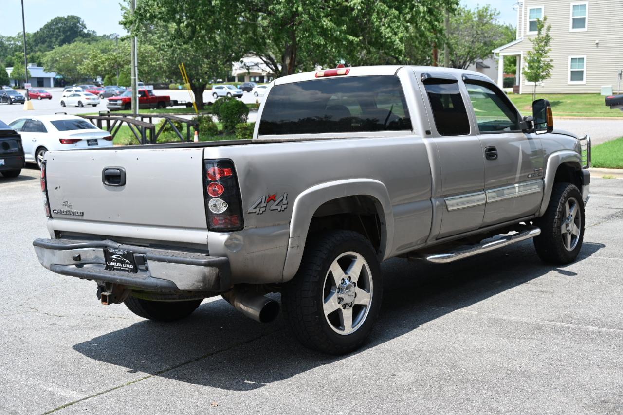 Chevrolet Silverado 2500HD LS Ext. Cab 4WD 2006
