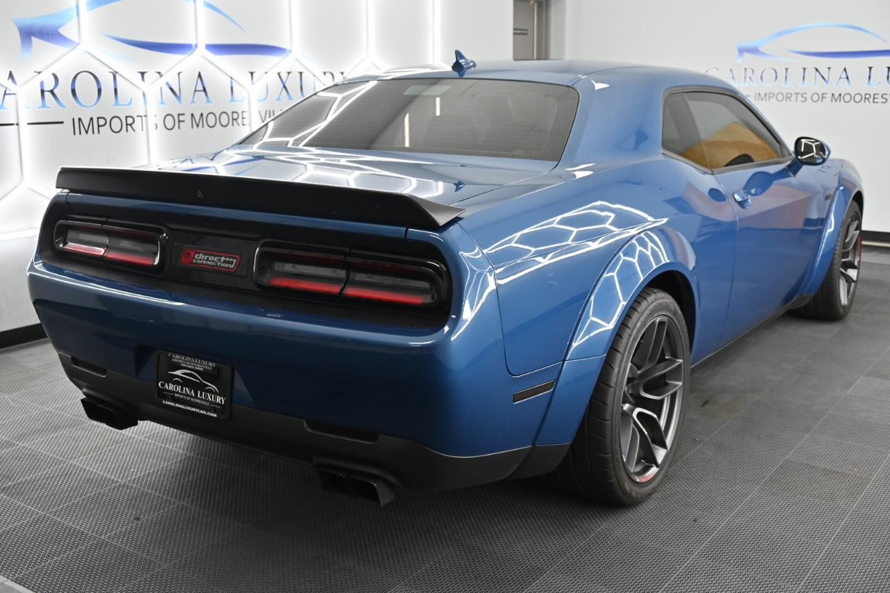 Dodge Challenger R/T Scat Pack Widebody RWD 2021