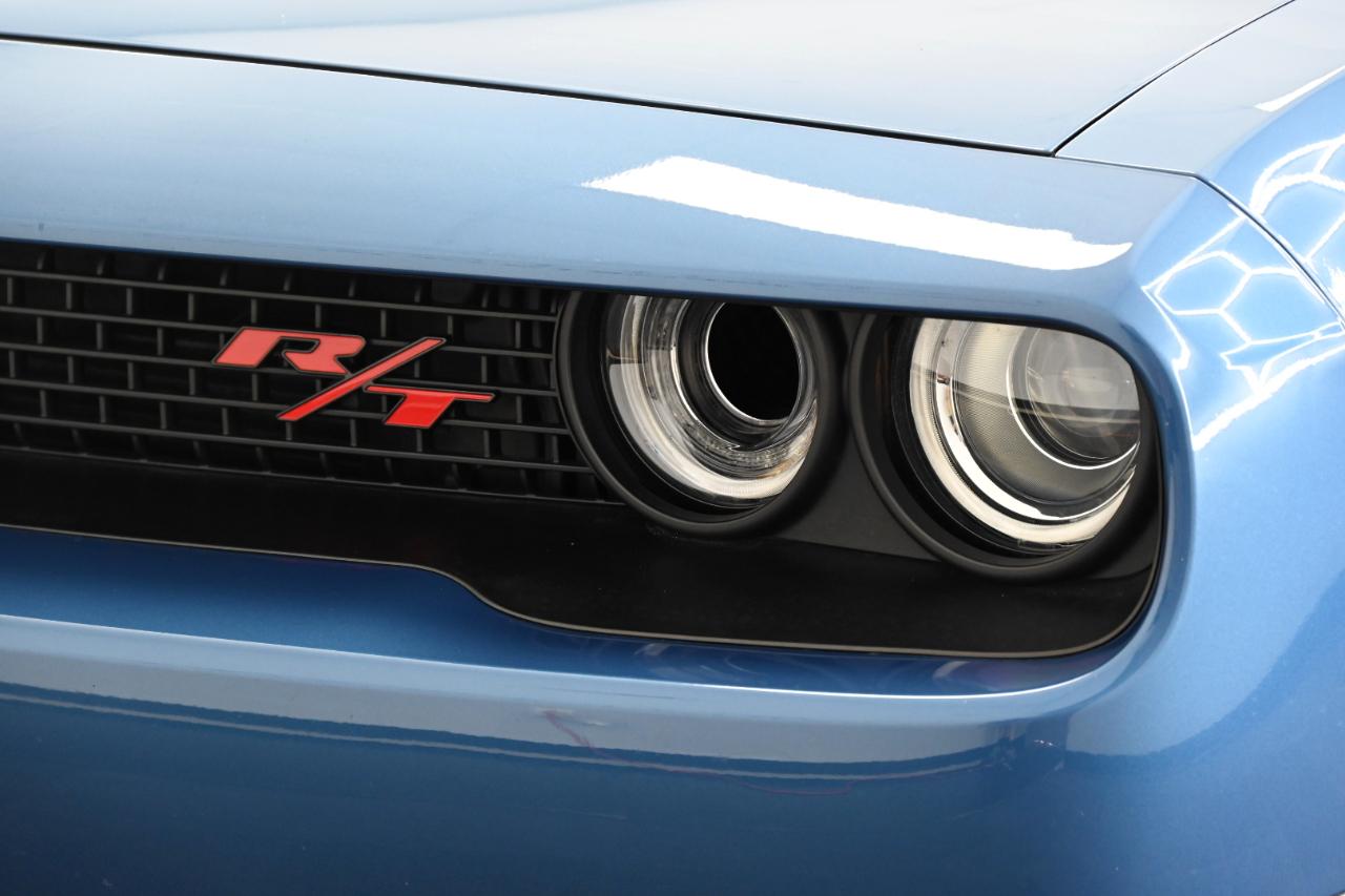 Dodge Challenger R/T Scat Pack Widebody RWD 2021