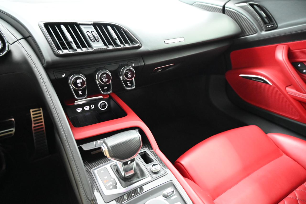 Audi R8 V10 performance quattro Coupe 2020