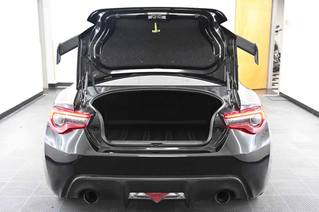 Subaru BRZ Limited 6M 2018