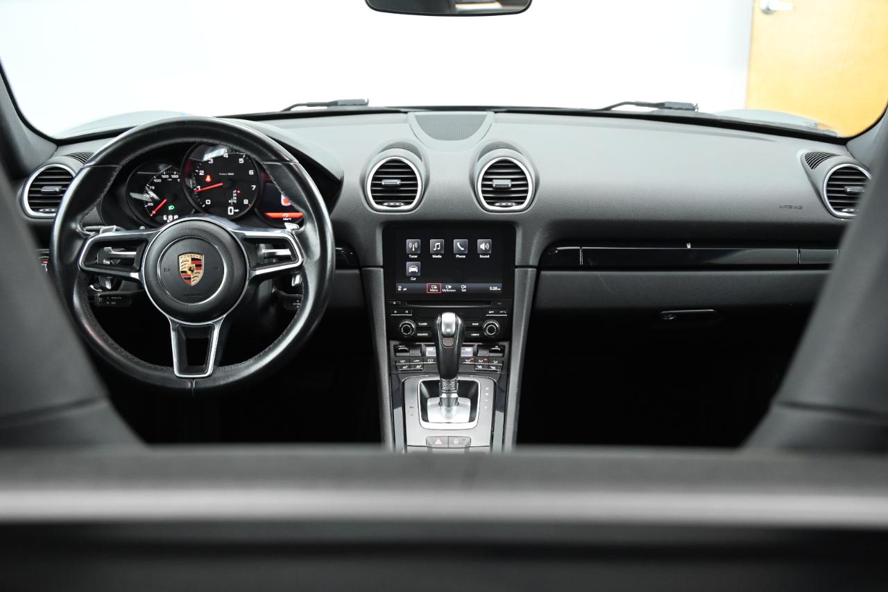 Porsche 718 Cayman Coupe 2018