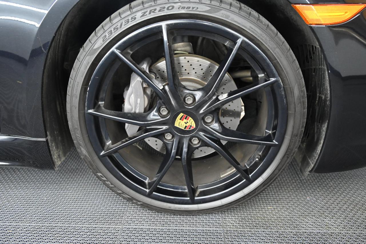 Porsche 718 Cayman Coupe 2018