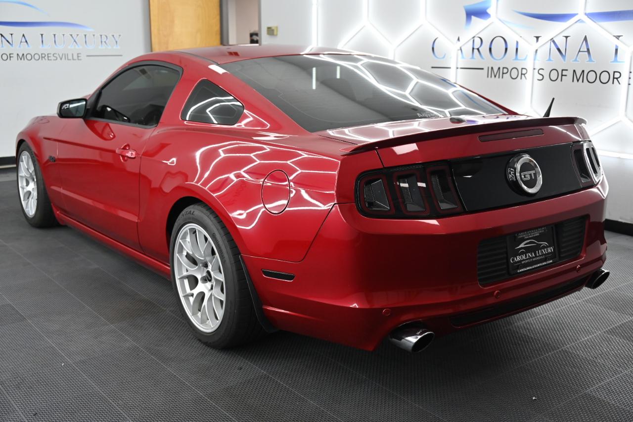 Ford Mustang GT Coupe 2013