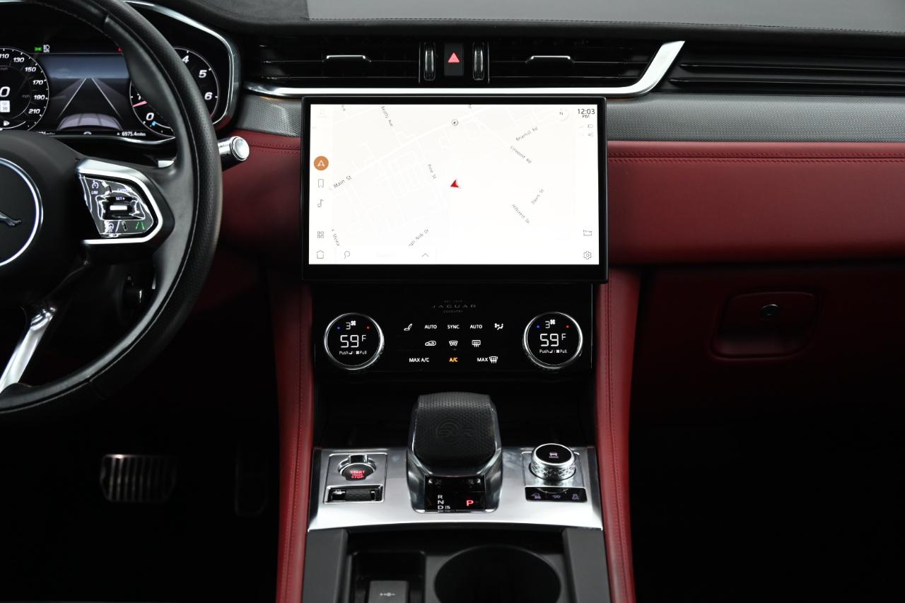Jaguar F-Pace SVR 2021