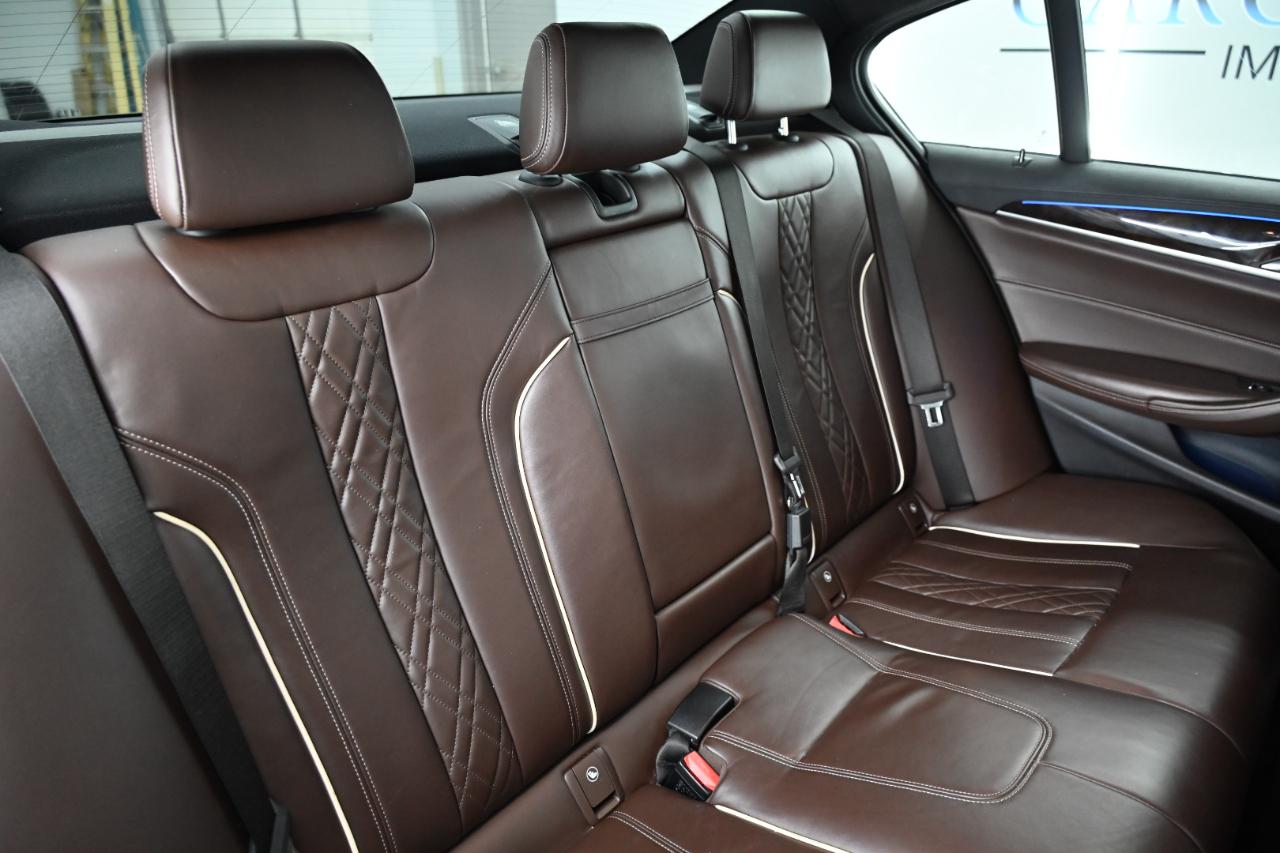 BMW 5-Series M550i xDrive 2018