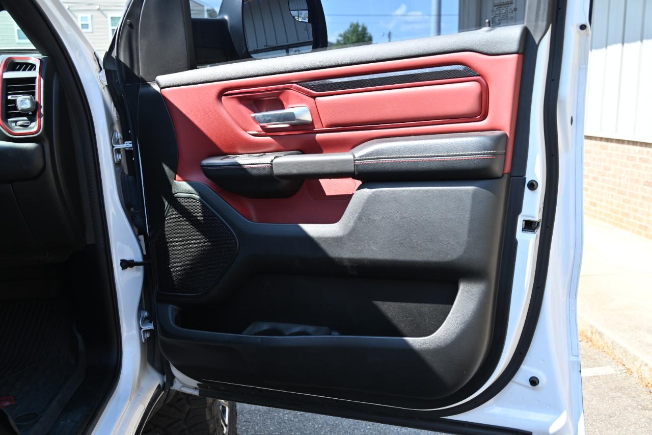 RAM 1500 Rebel Crew Cab SB 4WD 2019