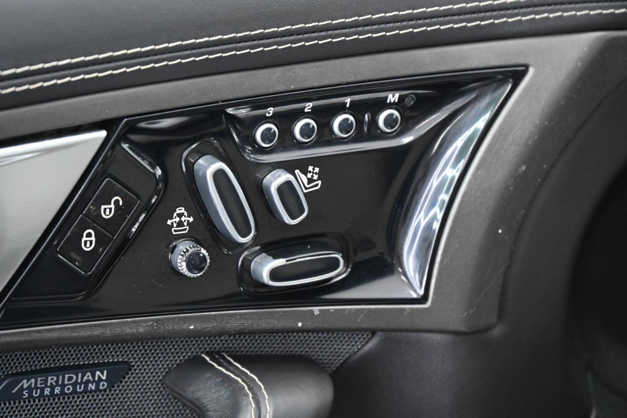 Jaguar F-Type R Coupe 2015