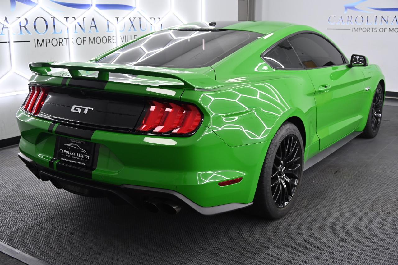 Ford Mustang GT Premium Coupe 2019