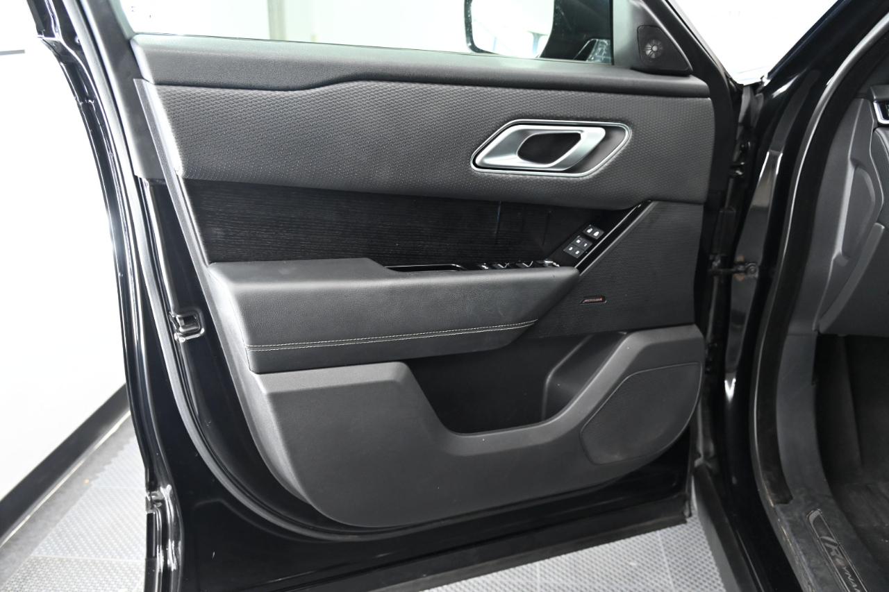 Land Rover Range Rover Velar R-Dynamic S 2021
