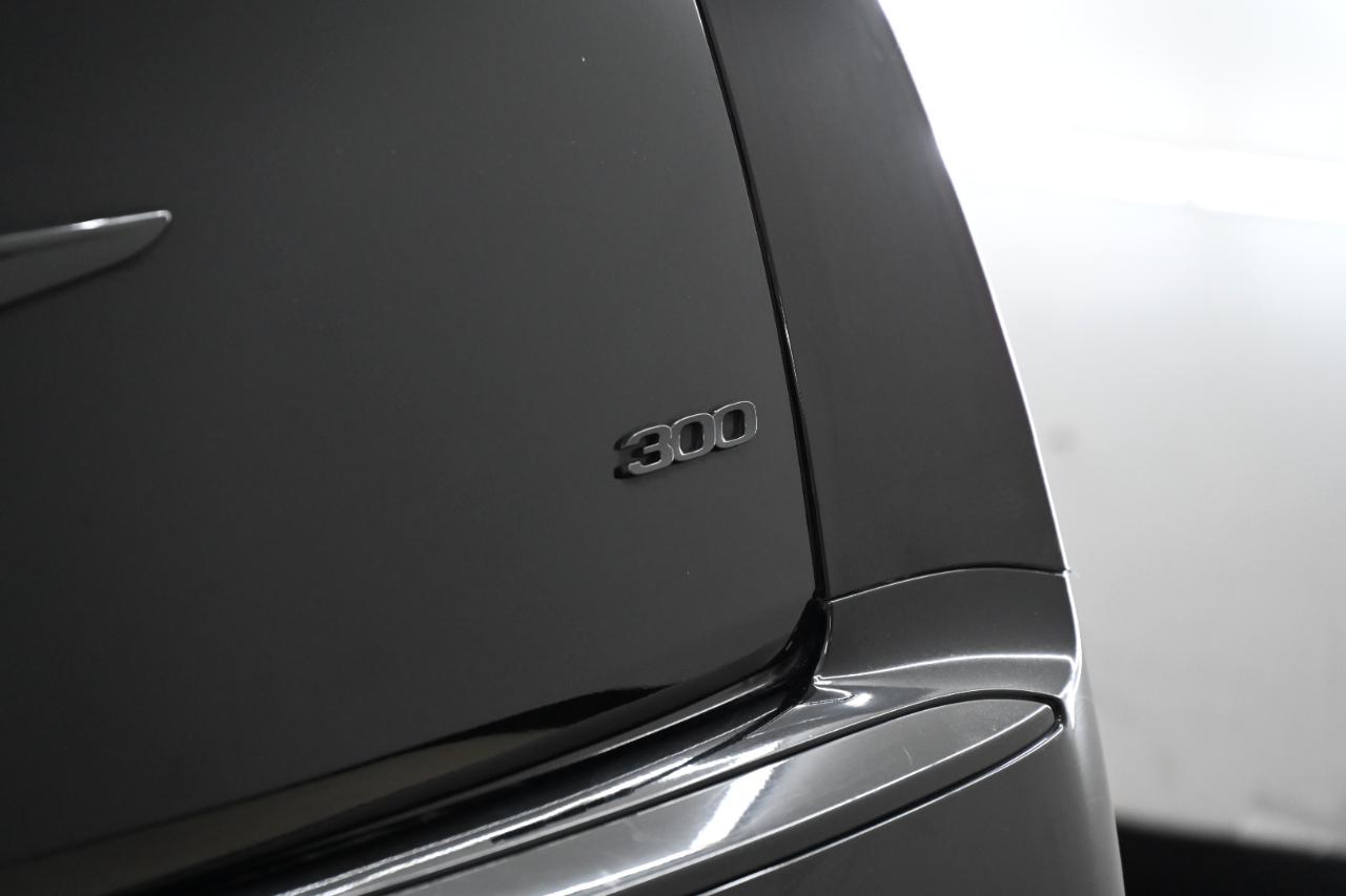 Chrysler 300 Touring 2021