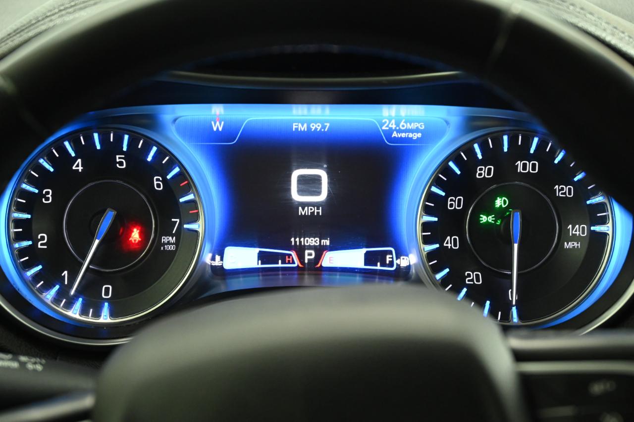 Chrysler 300 Touring 2021
