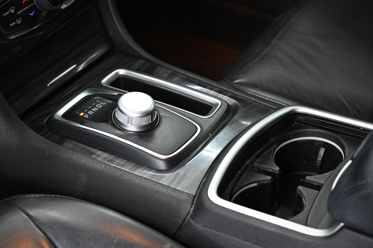 Chrysler 300 Touring 2021