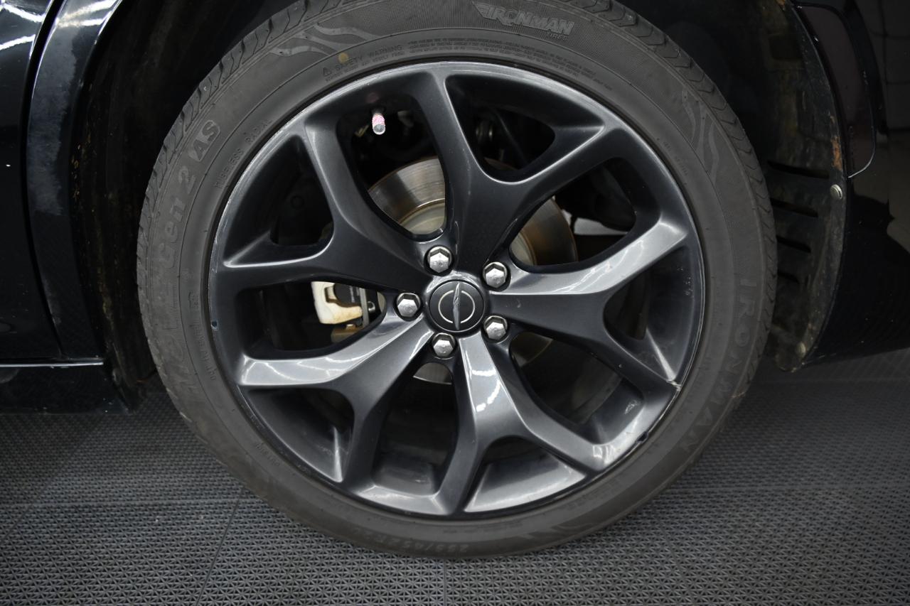 Chrysler 300 Touring 2021