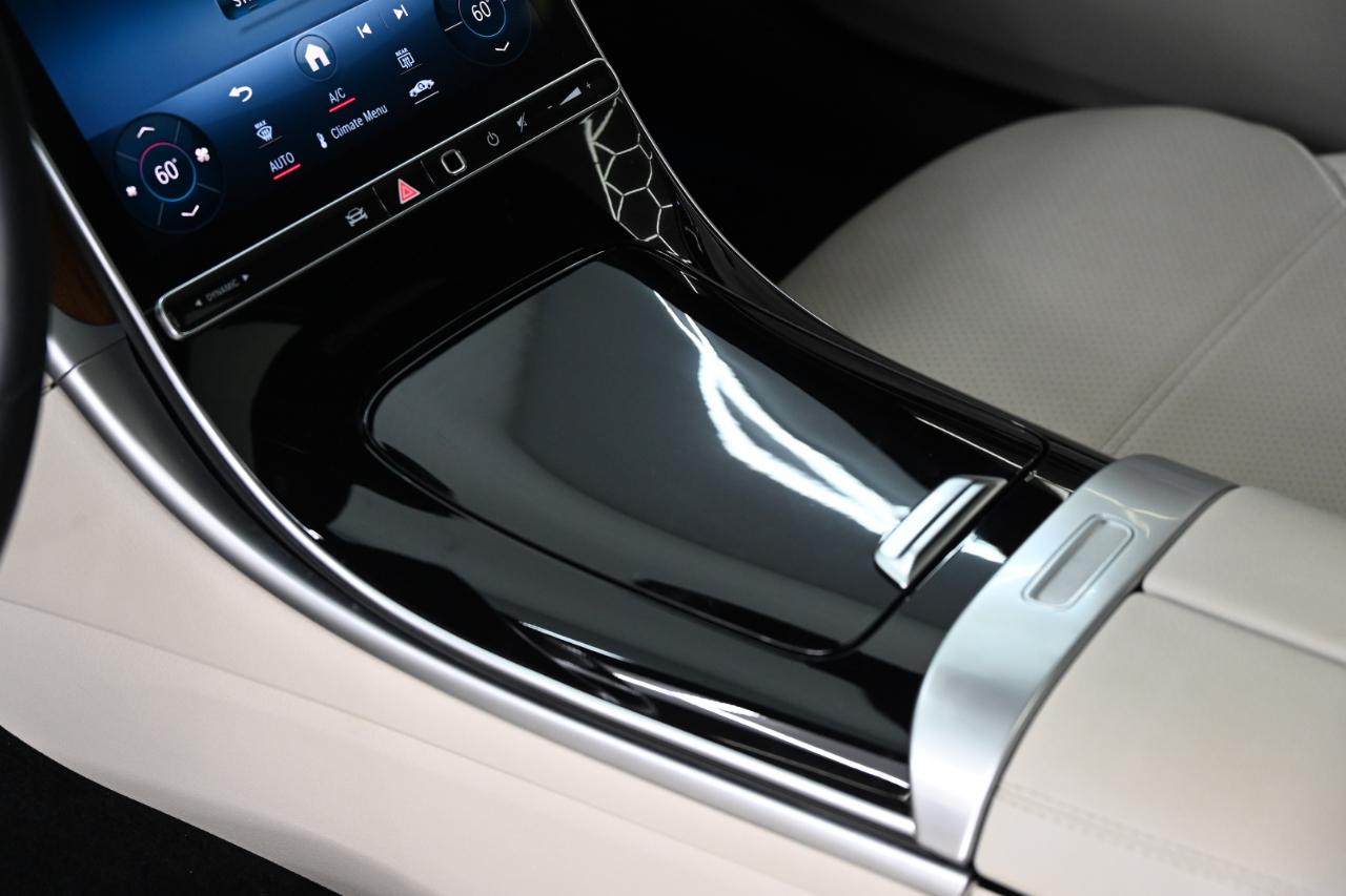 Mercedes-Benz C-Class C300 Sedan 2022