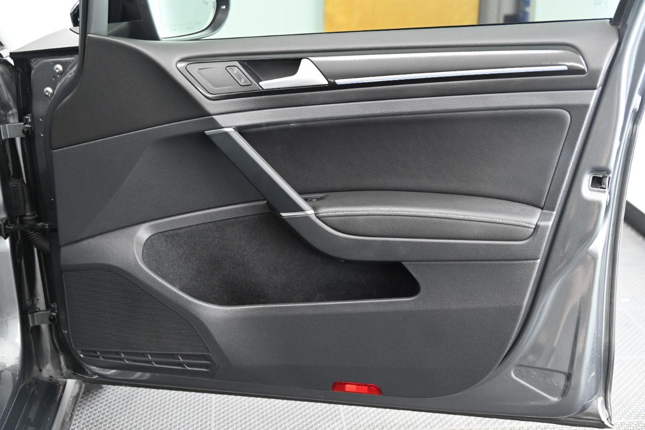 Volkswagen Golf R  2019
