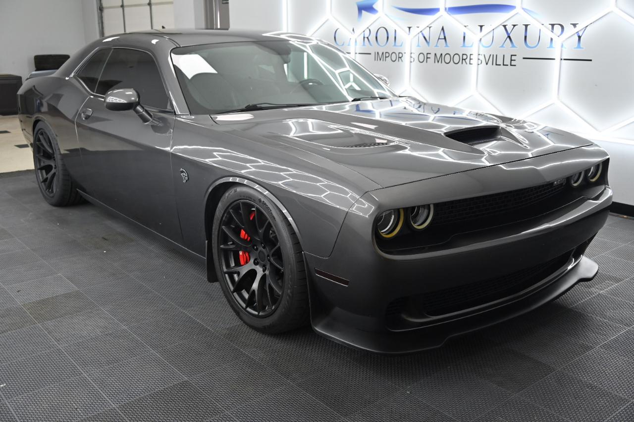 Dodge Challenger SRT Hellcat 2015