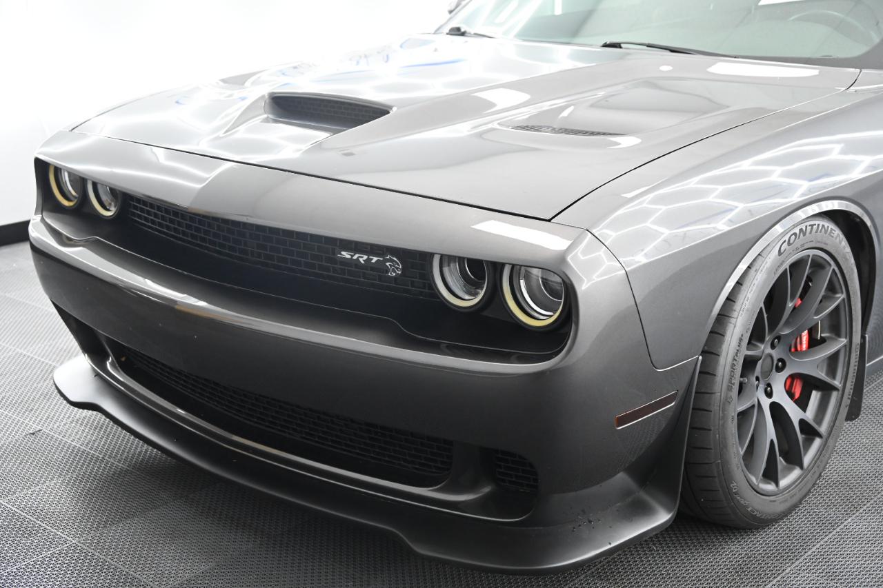 Dodge Challenger SRT Hellcat 2015