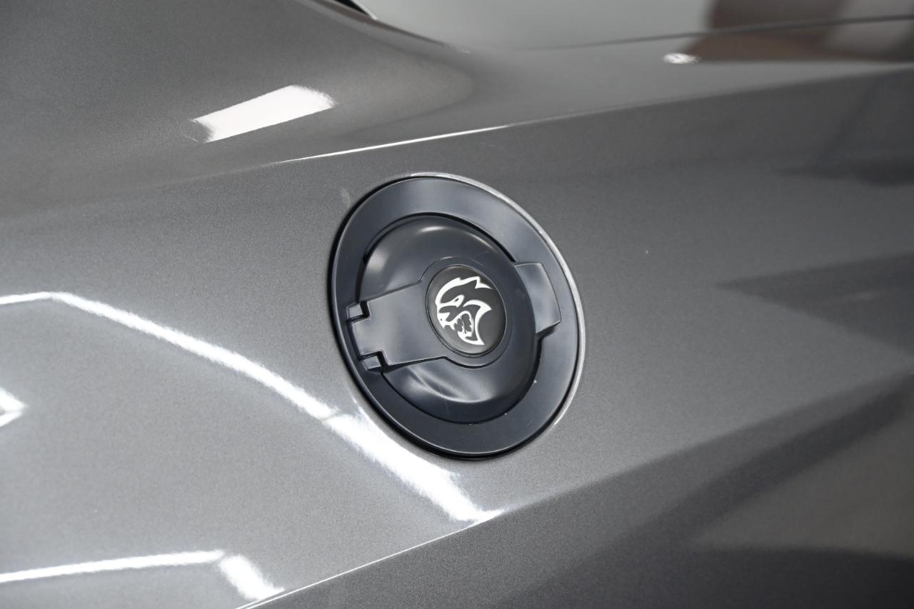 Dodge Challenger SRT Hellcat 2015