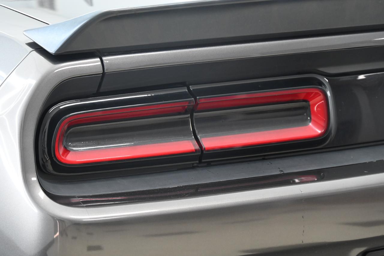 Dodge Challenger SRT Hellcat 2015