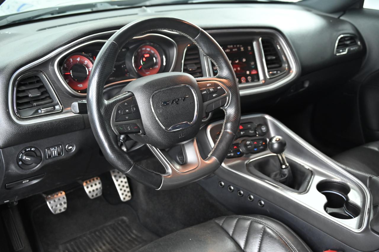 Dodge Challenger SRT Hellcat 2015