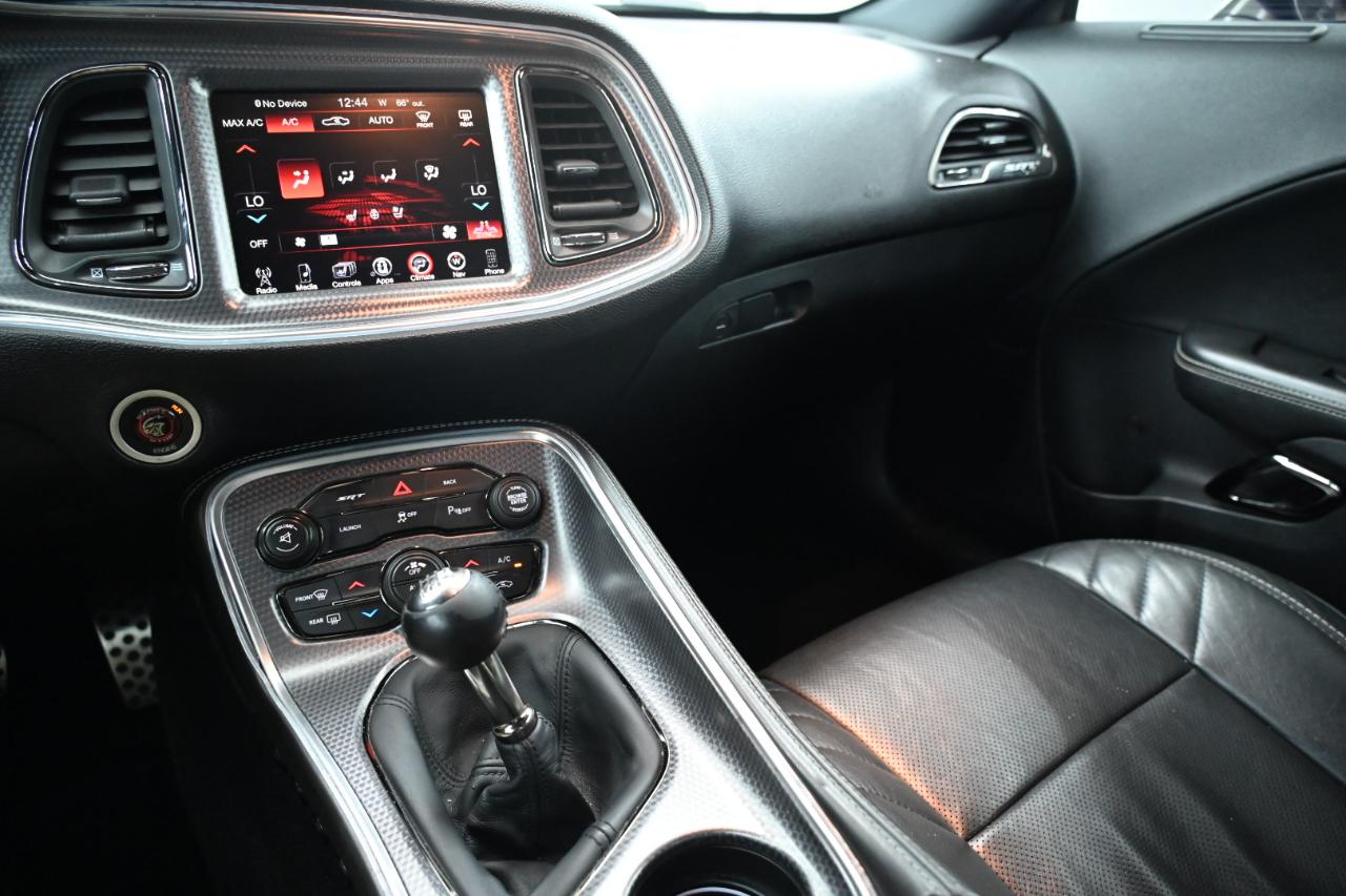 Dodge Challenger SRT Hellcat 2015