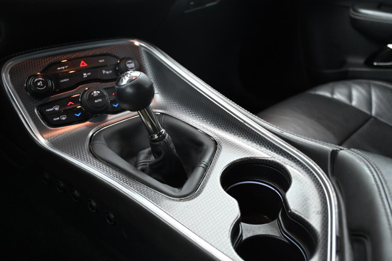 Dodge Challenger SRT Hellcat 2015