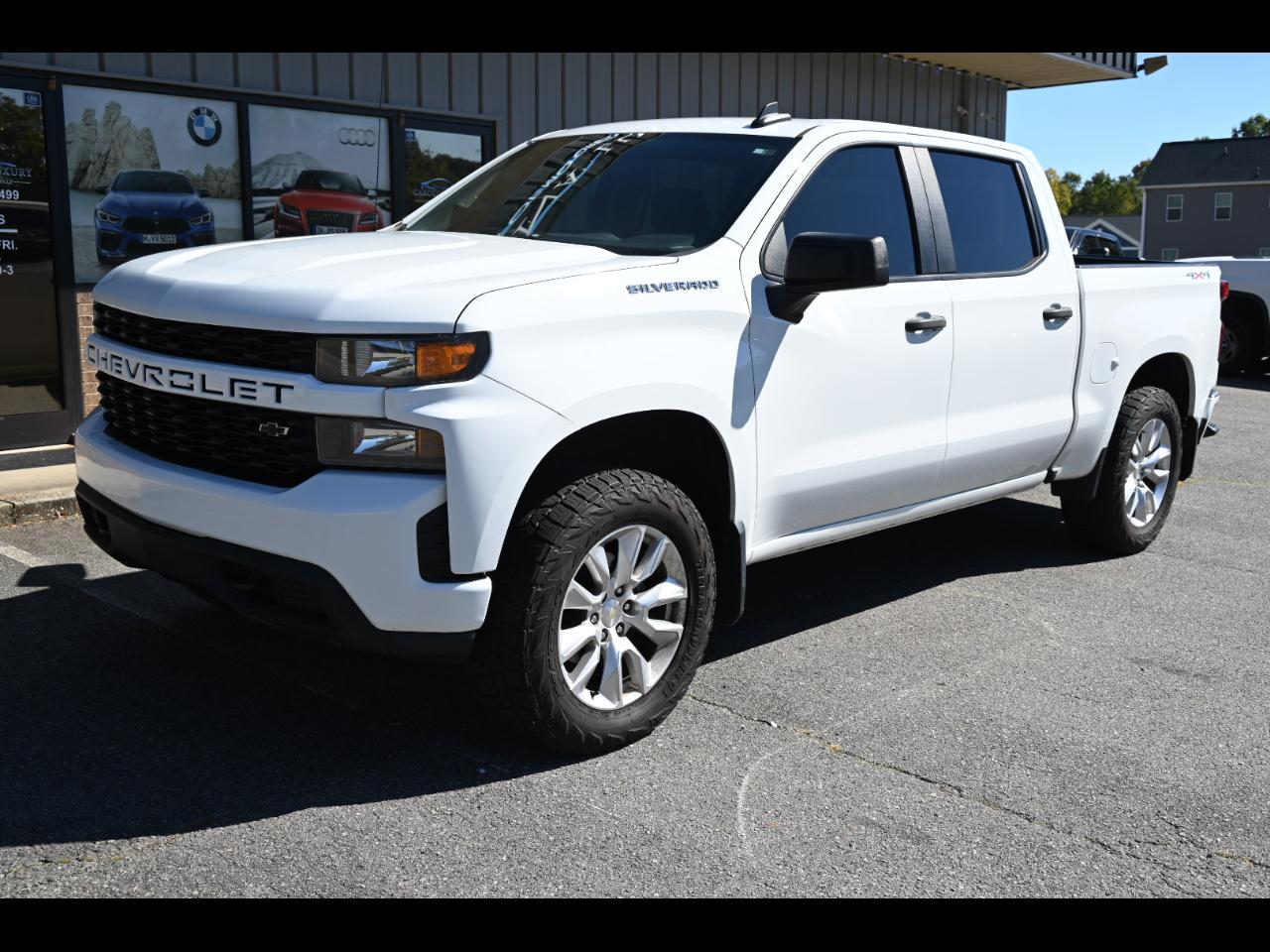 2021 Chevrolet Silverado 1500 Custom Crew Cab Short Box 4WD