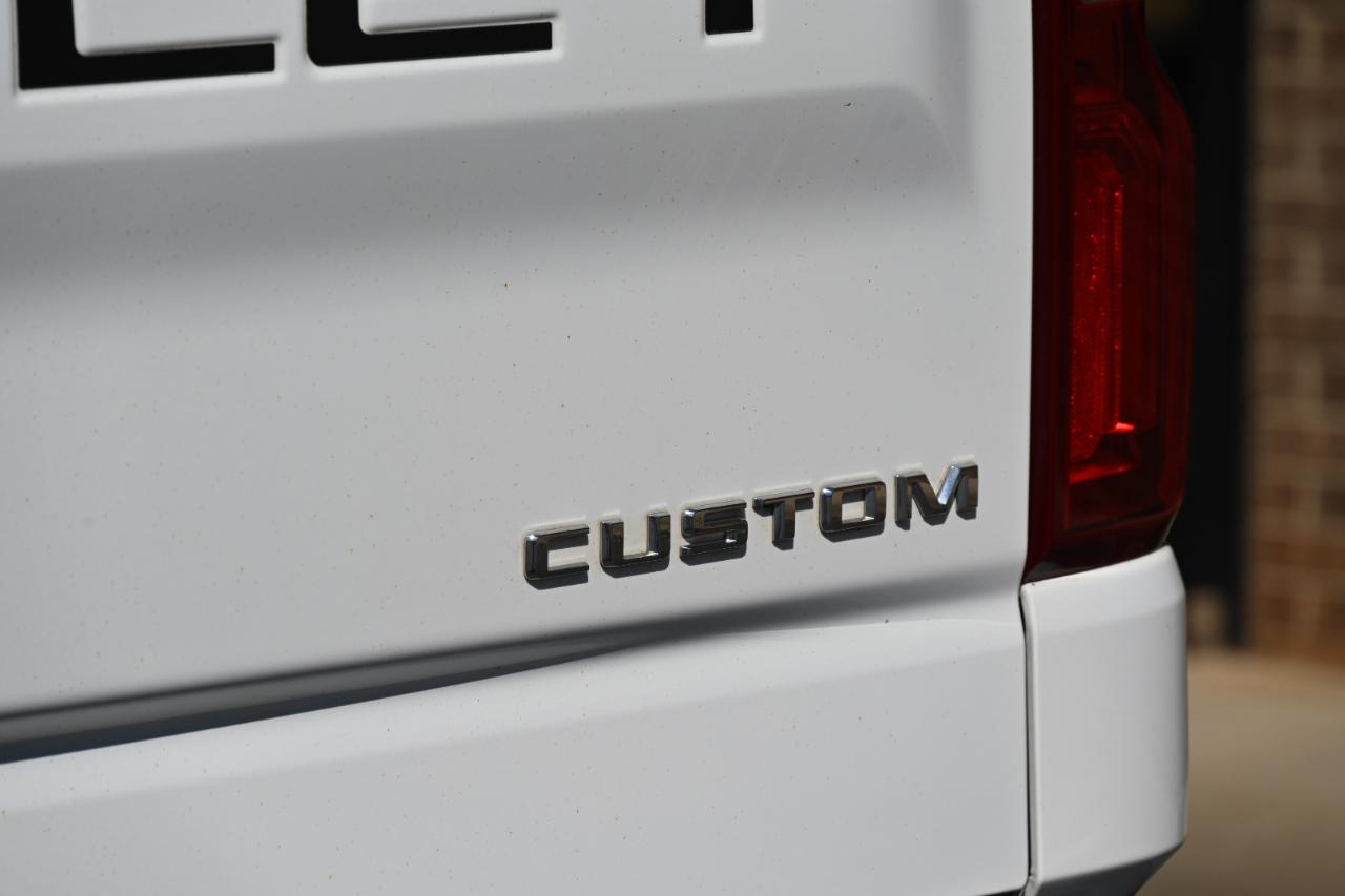 Chevrolet Silverado 1500 Custom Crew Cab Short Box 4WD 2021