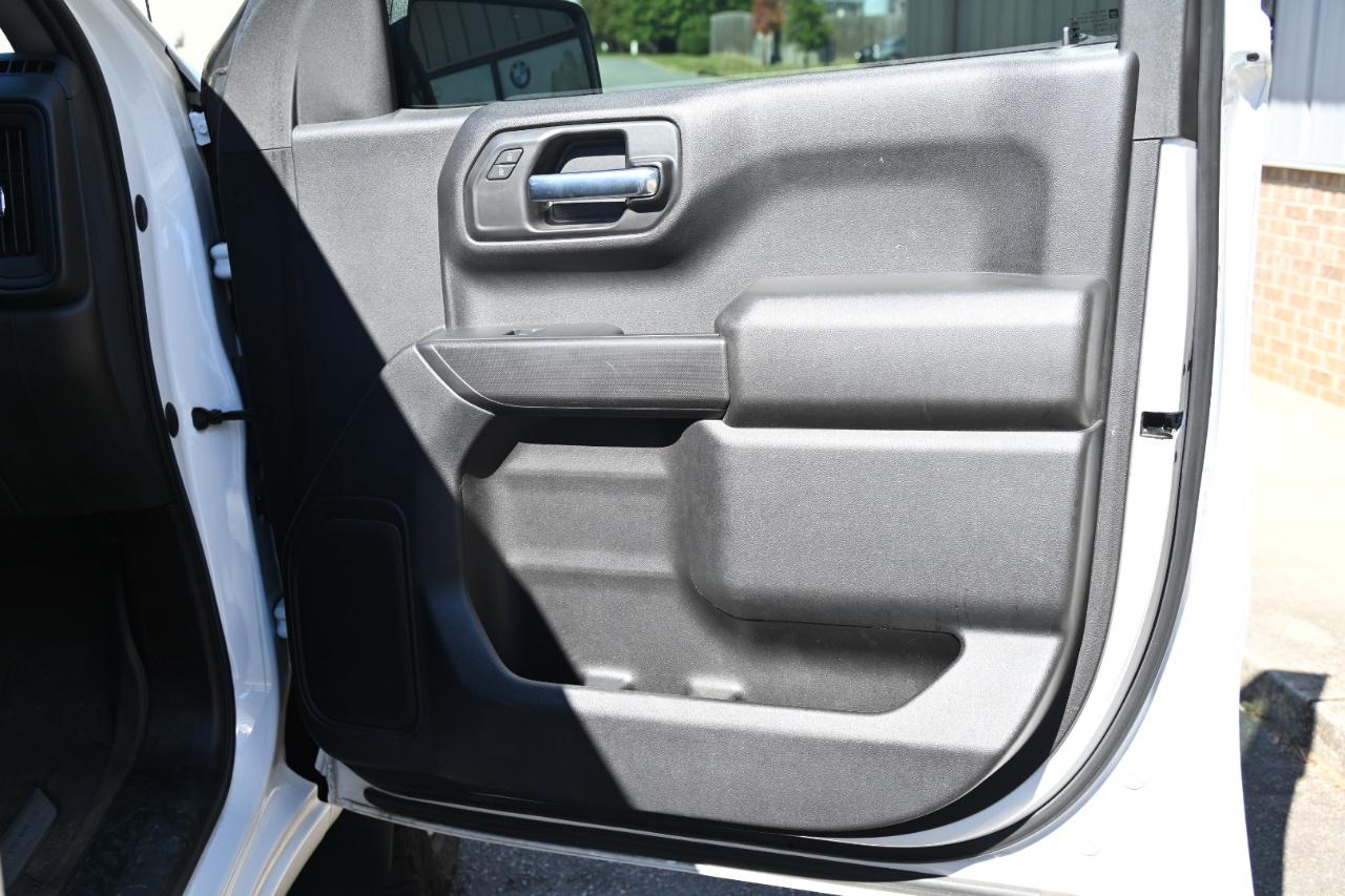 Chevrolet Silverado 1500 Custom Crew Cab Short Box 4WD 2021