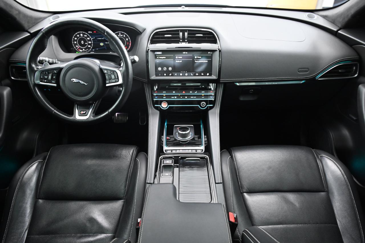 Jaguar F-Pace S 2020