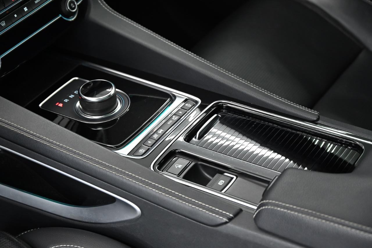 Jaguar F-Pace S 2020