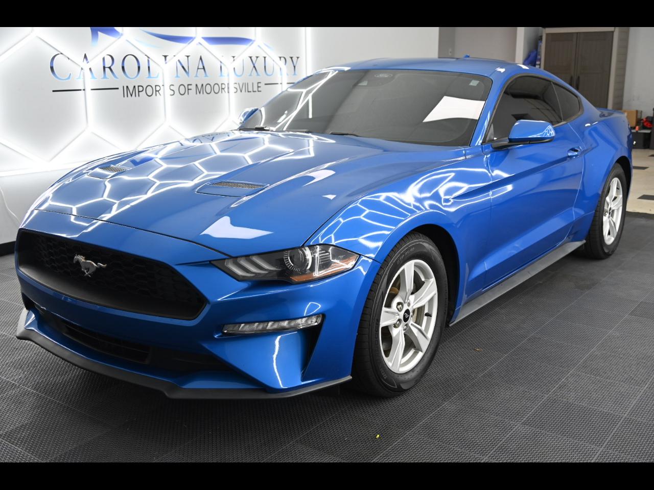 Ford Mustang EcoBoost Coupe 2021