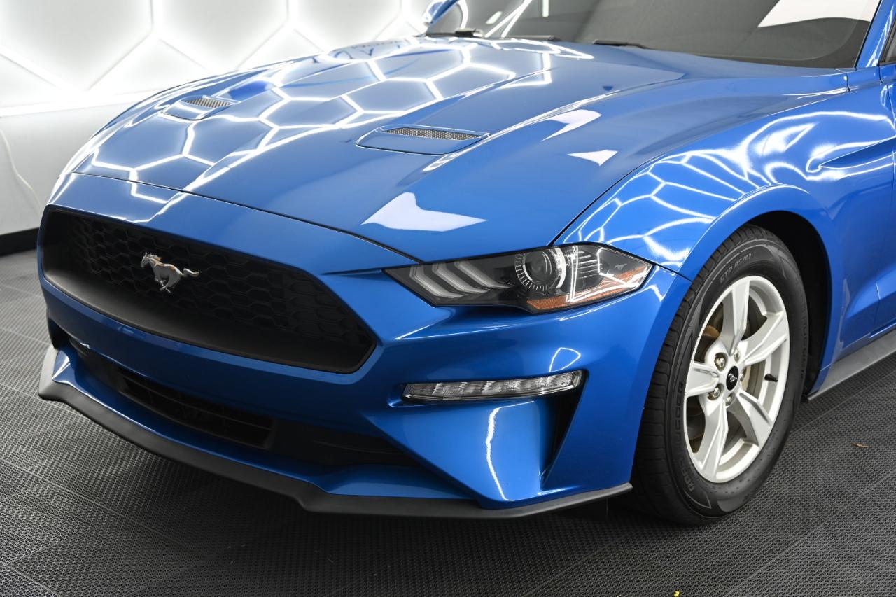 Ford Mustang EcoBoost Coupe 2021