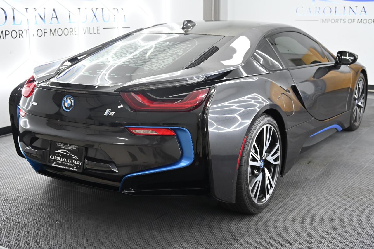 BMW i8 Base 2016