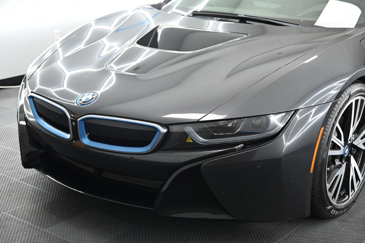 BMW i8 Base 2016