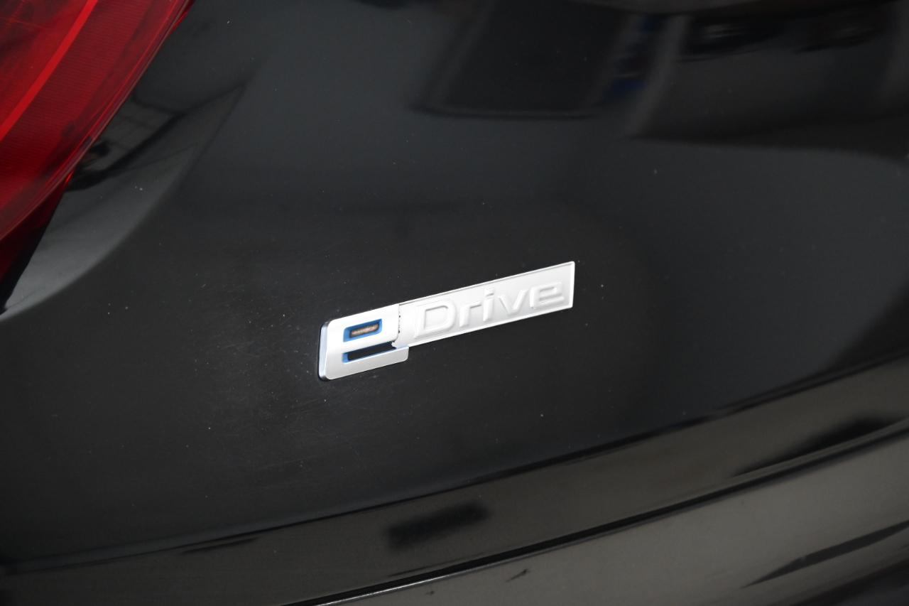 BMW i8 Base 2016