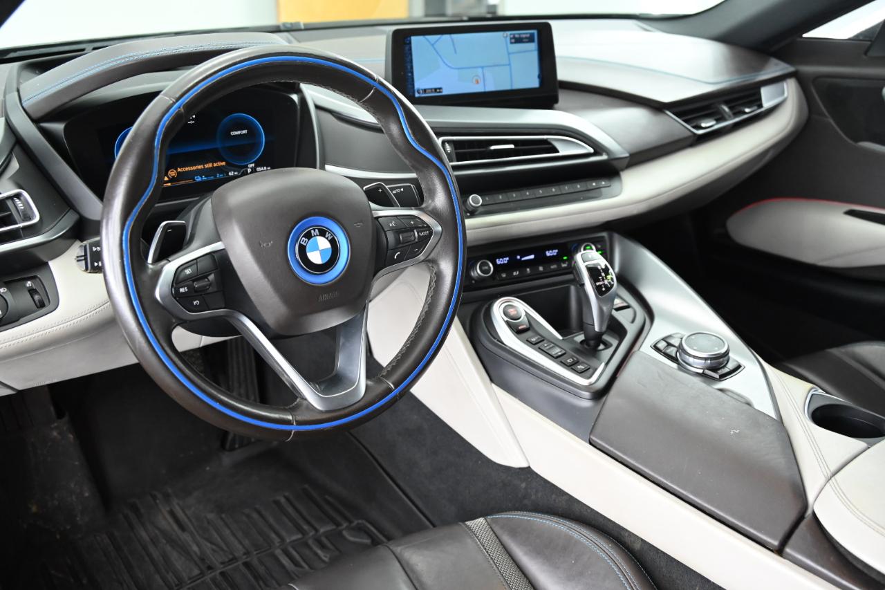 BMW i8 Base 2016