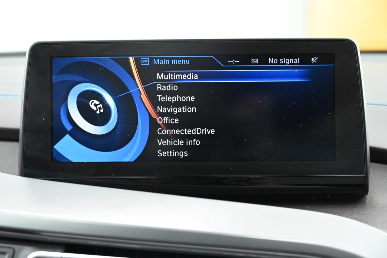 BMW i8 Base 2016