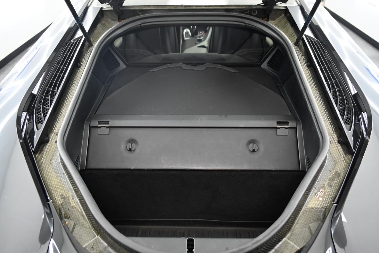 BMW i8 Base 2016
