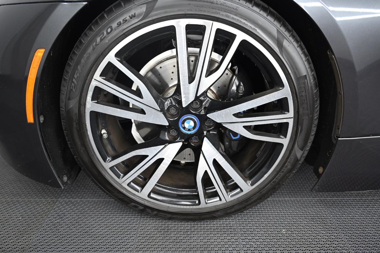 BMW i8 Base 2016