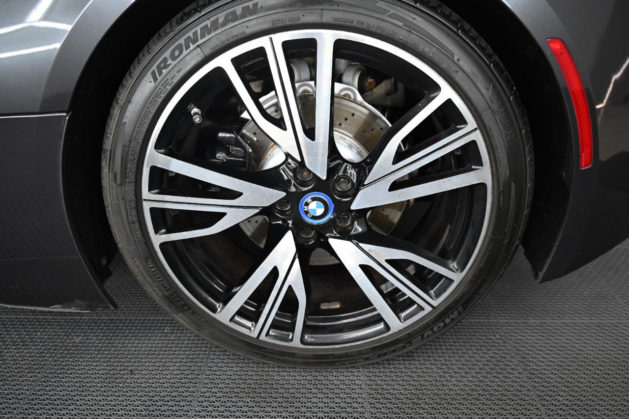 BMW i8 Base 2016