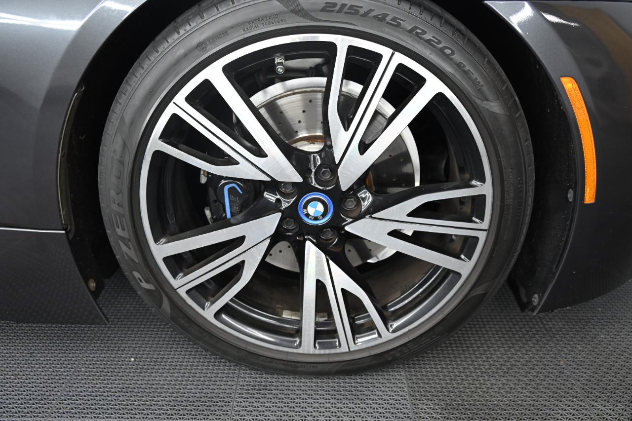 BMW i8 Base 2016