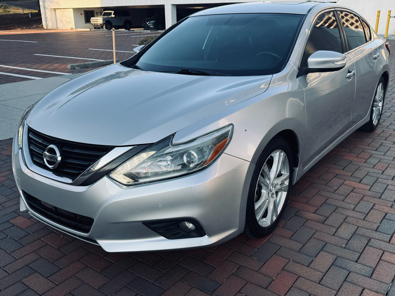 2017 Nissan Altima SL